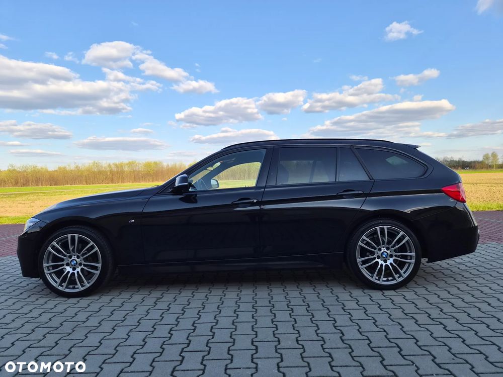 BMW Seria 3 320d xDrive M Sport - 12