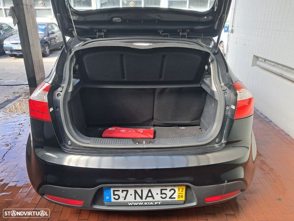 Kia Rio 1.2 CVVT LX - 13