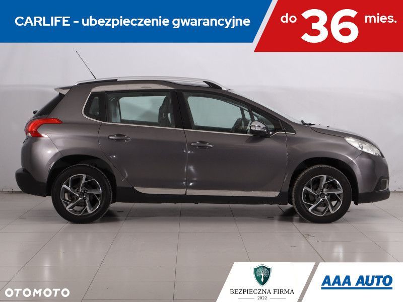 Peugeot 2008 - 8