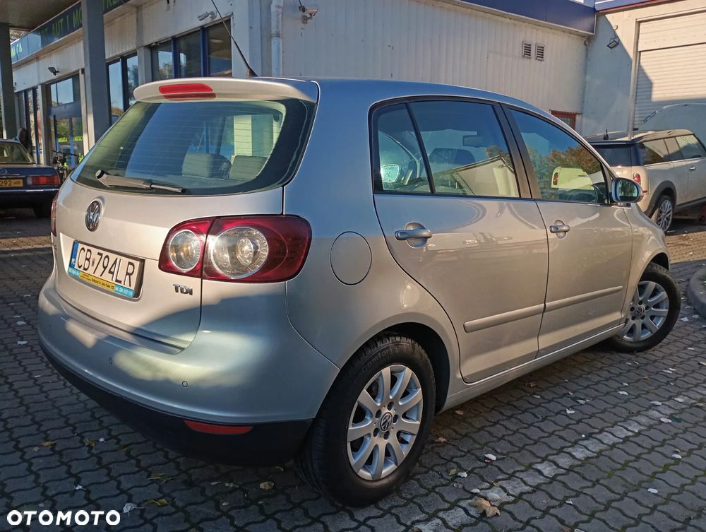 Volkswagen Golf Plus 1.9 TDI Comfortline - 17