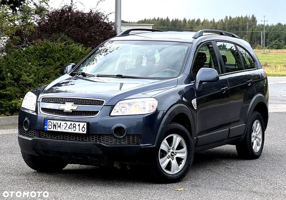 Chevrolet Captiva 2.0 d LS - 11
