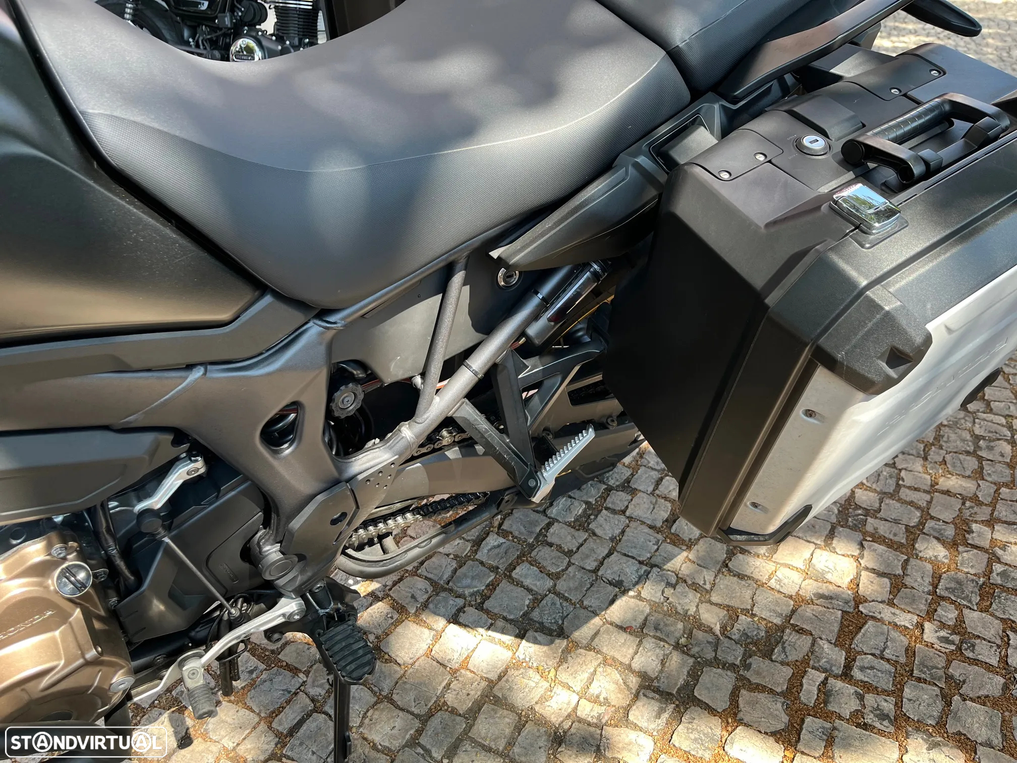Honda CRF AFRICA TWIN - 14