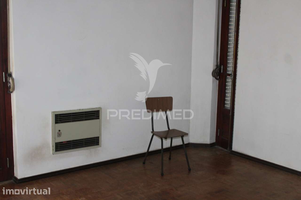 Apartamento T3 em Carnaxide - Grande imagem: 2/28