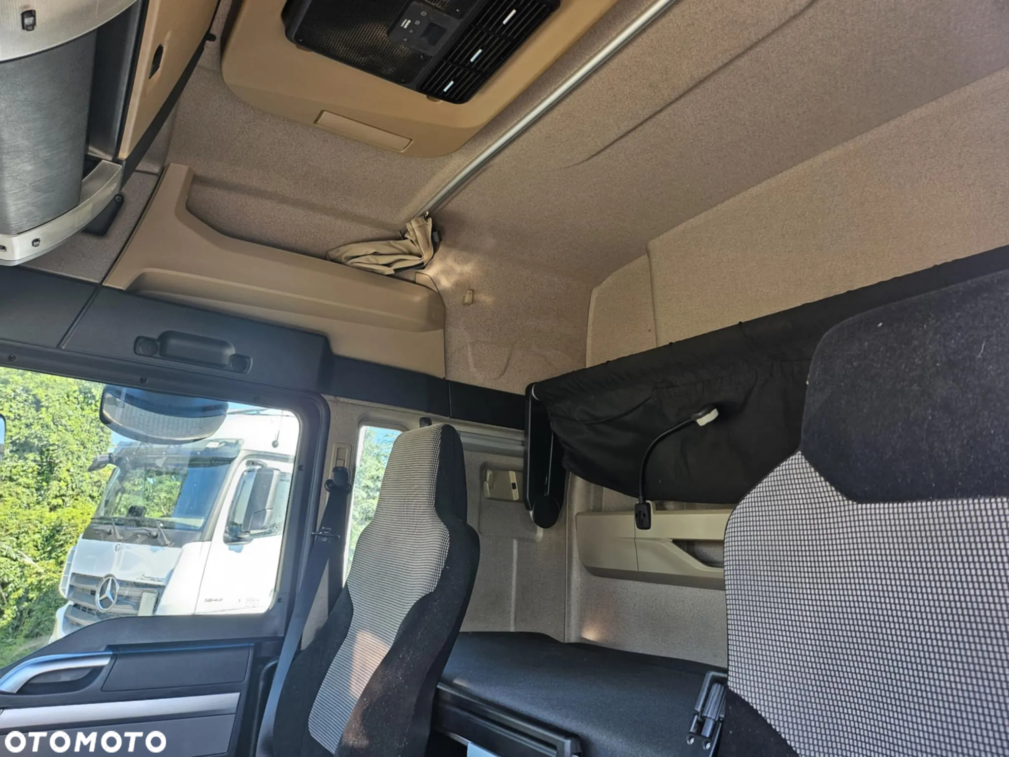 MAN TGL  8.220 - 9