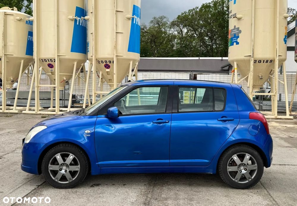 Suzuki Swift 1.3 A-M-T Comfort - 23