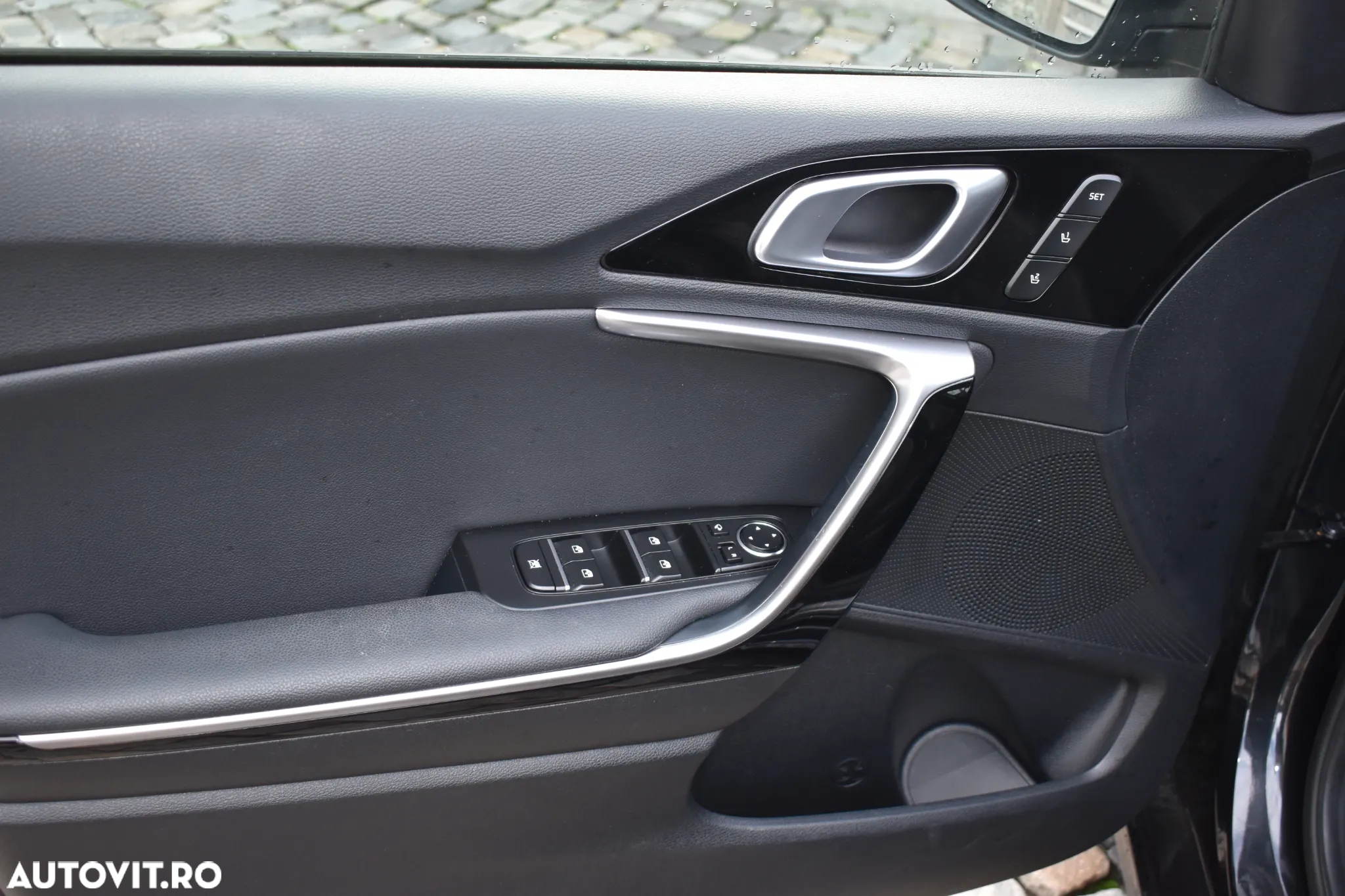 Kia Ceed SW 1.6 GDI DCT OPF Plug-in-Hybrid Platinum Edition - 28