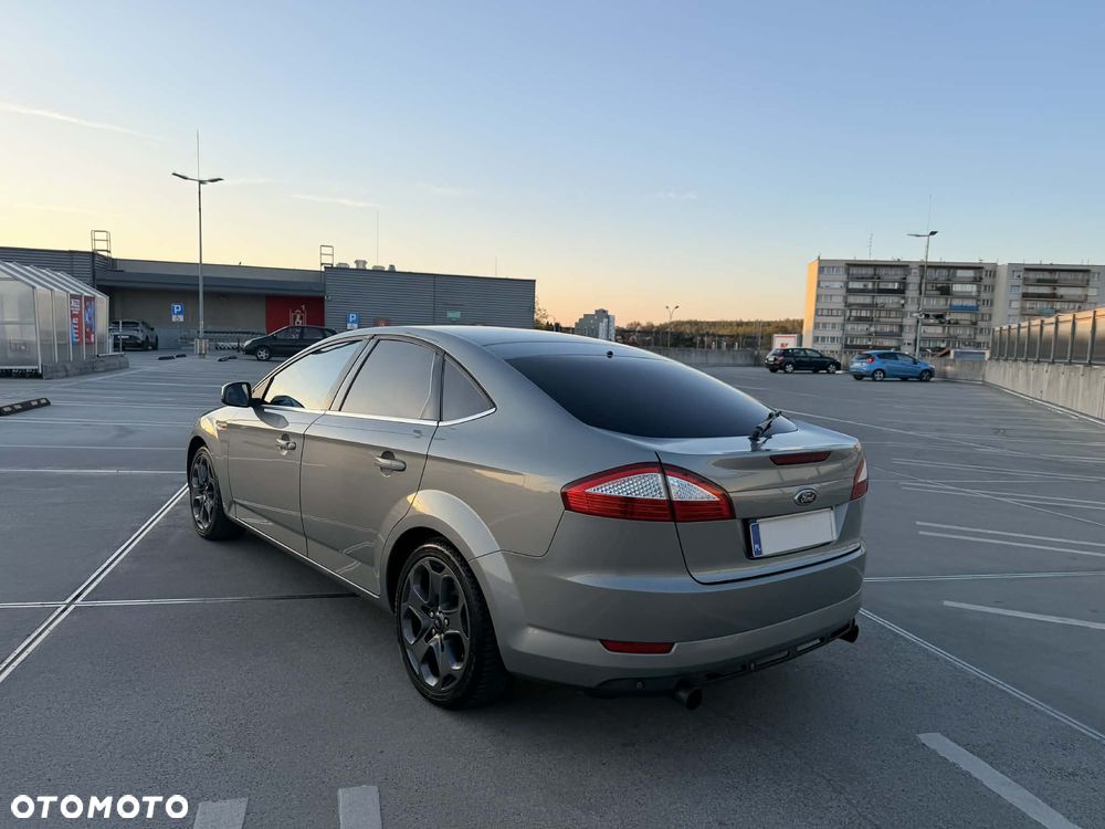 Ford Mondeo 2.5 Titanium S - 7