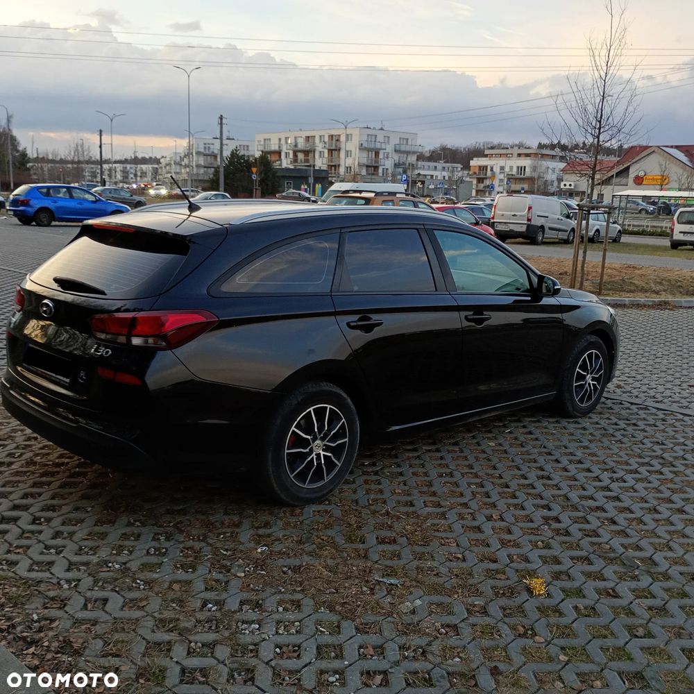 Hyundai i30 1.6 D GET - 3