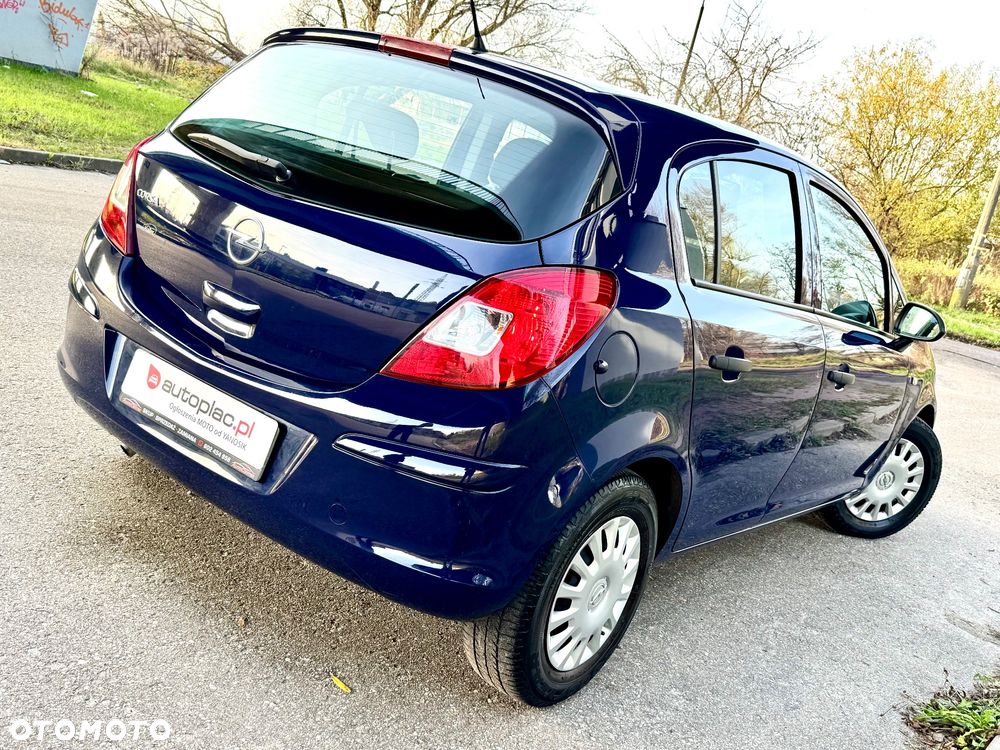 Opel Corsa - 4