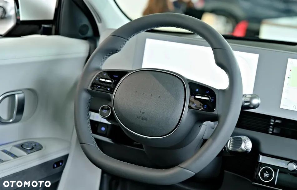 Hyundai IONIQ 5 77kWh Uniq 4WD - 28