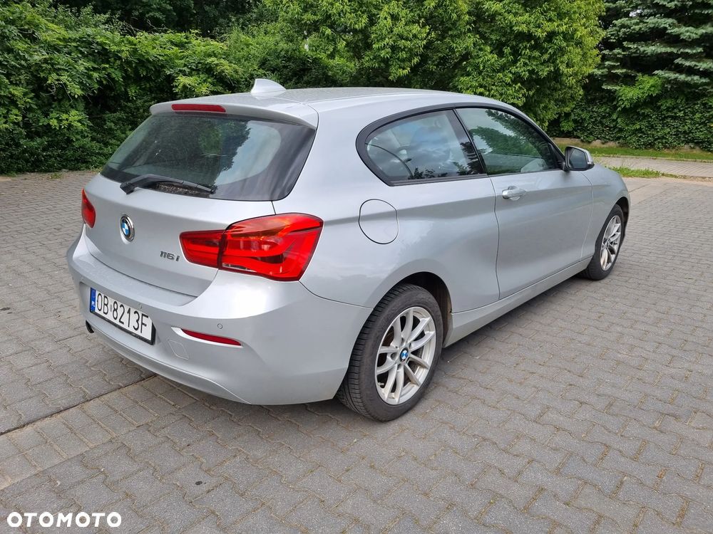 BMW Seria 1 116i Sport Line - 11