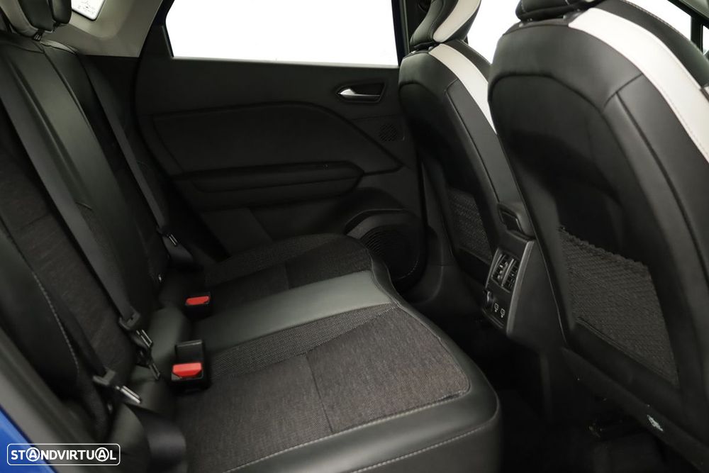 Renault Captur 1.0 TCe Techno Bi-Fuel - 24