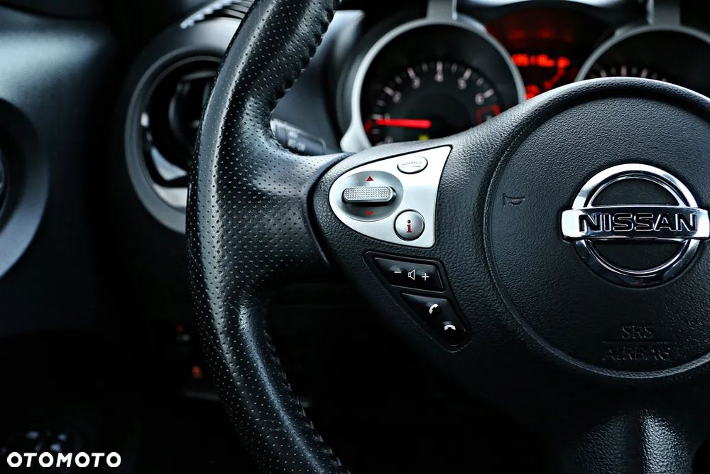 Nissan Juke 1.6 Xtronic Tekna - 23