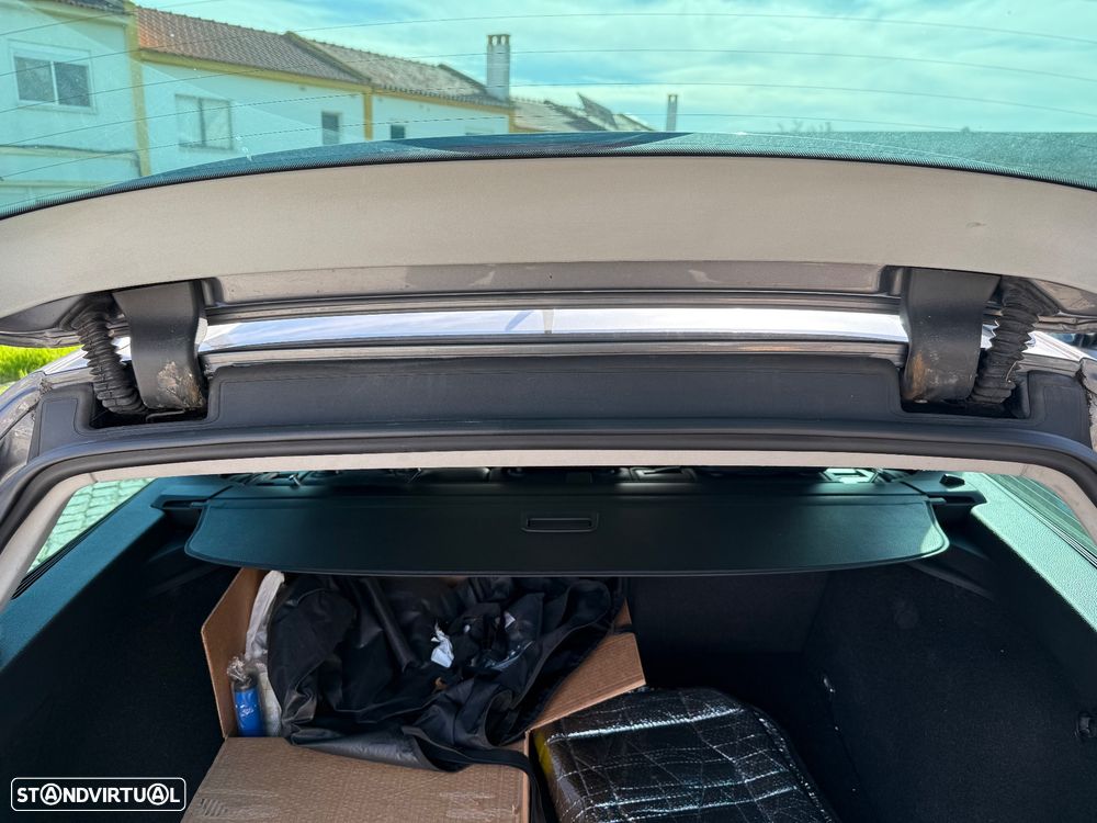 VW Passat Variant - 19