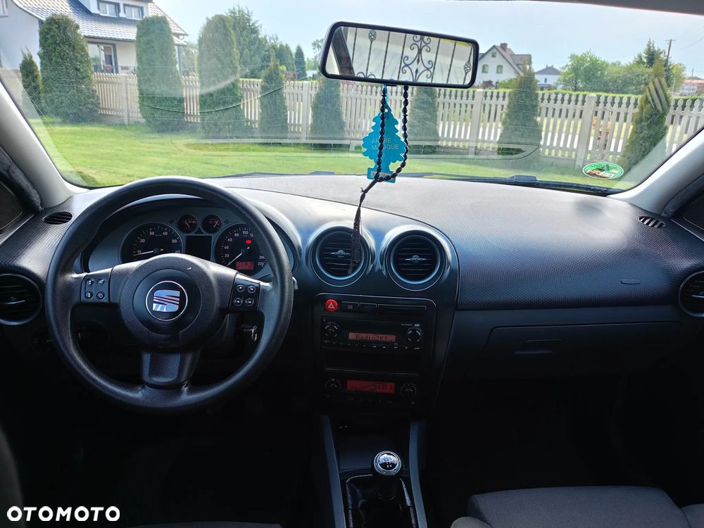 Seat Ibiza 1.4 16V Entry - 22