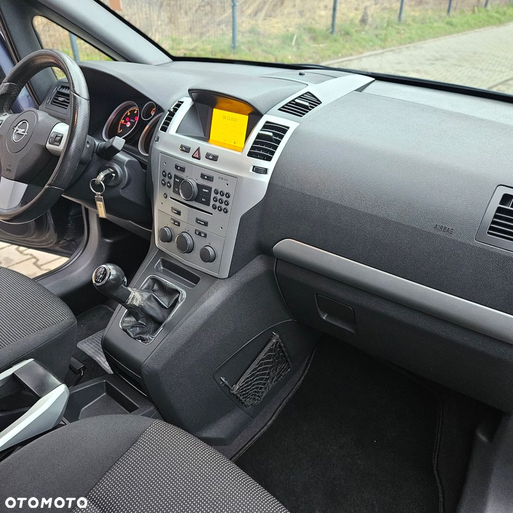 Opel Zafira 1.7 CDTI Innovation - 17
