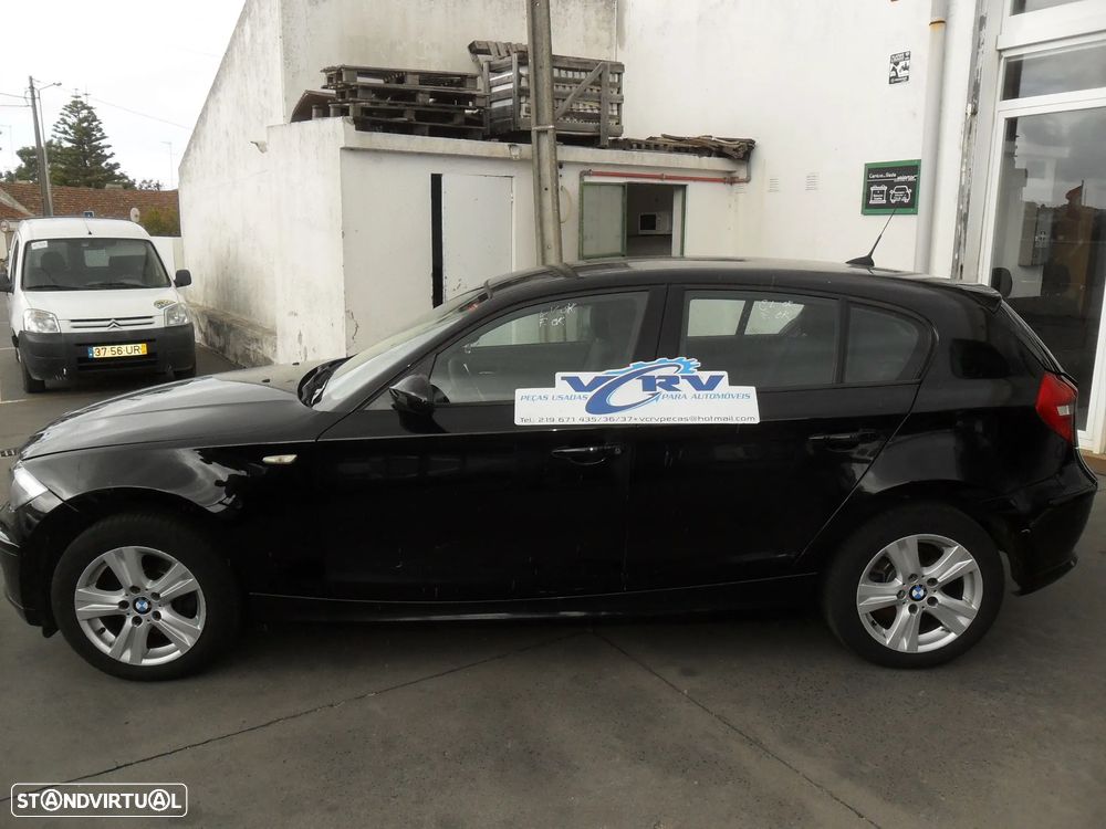 Bmw Serie 1 120D E 87 - Viatura para peças - 2