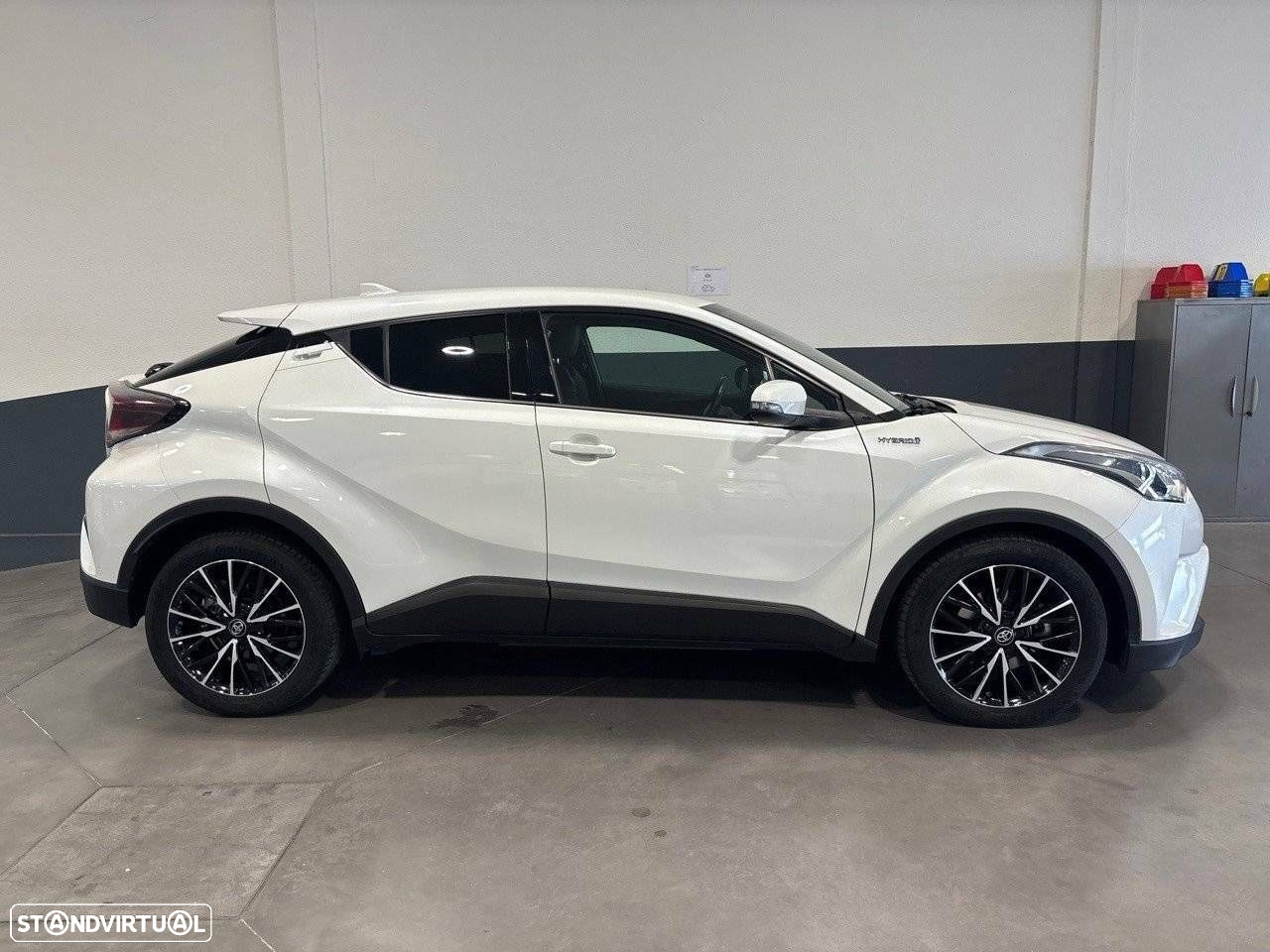 Toyota C-HR 1.8 Hybrid Exclusive+P.Luxury - 4