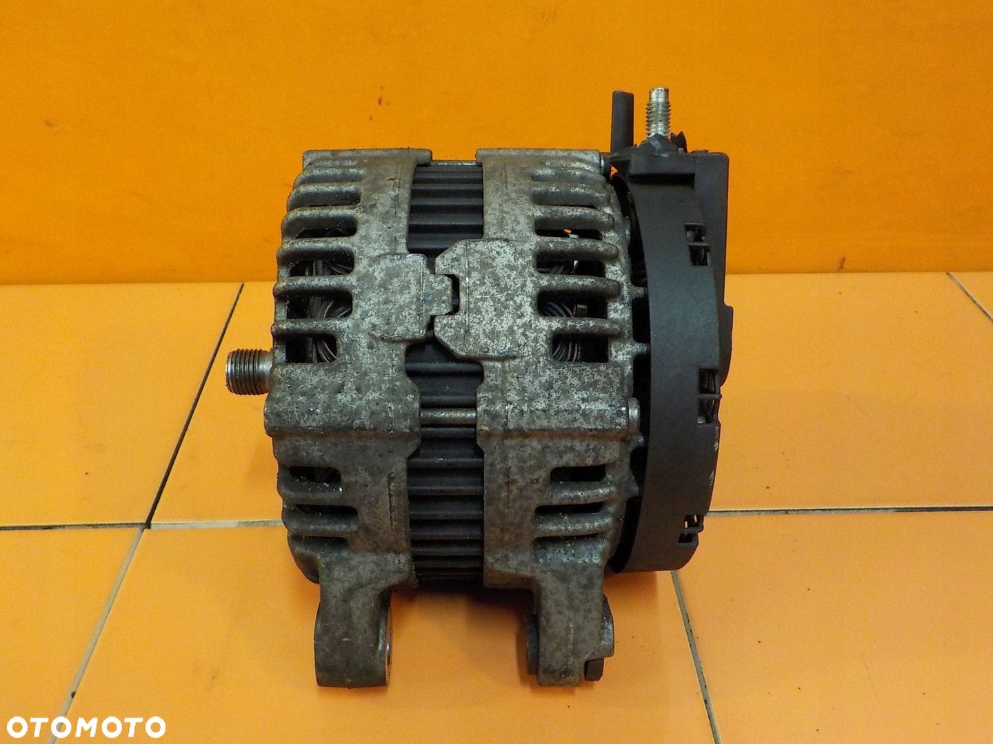 FREELANDER II 2 2.2 TD4 09r alternator 0121615021 - 1