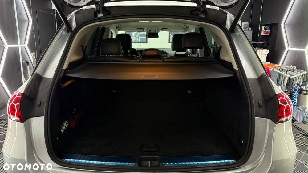Mercedes-Benz GLE 300 d 4-Matic - 5