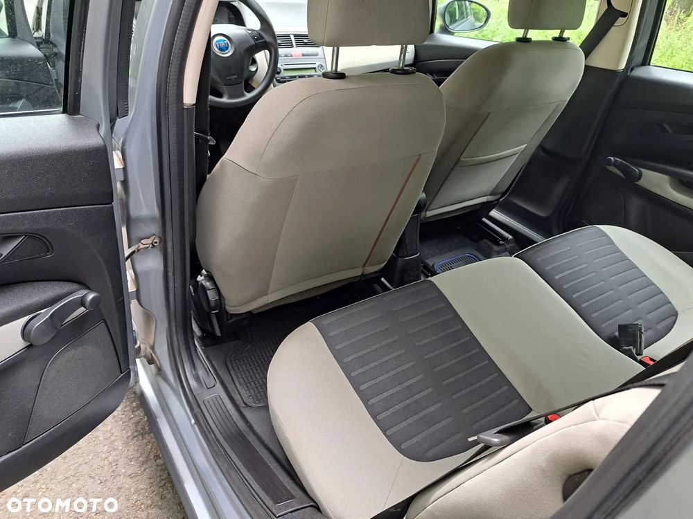 Fiat Grande Punto - 9