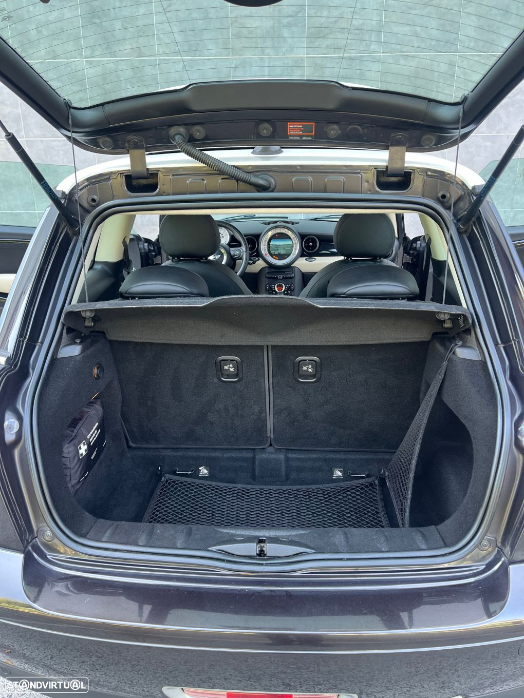 MINI 3 Portas Cooper D Auto - 13
