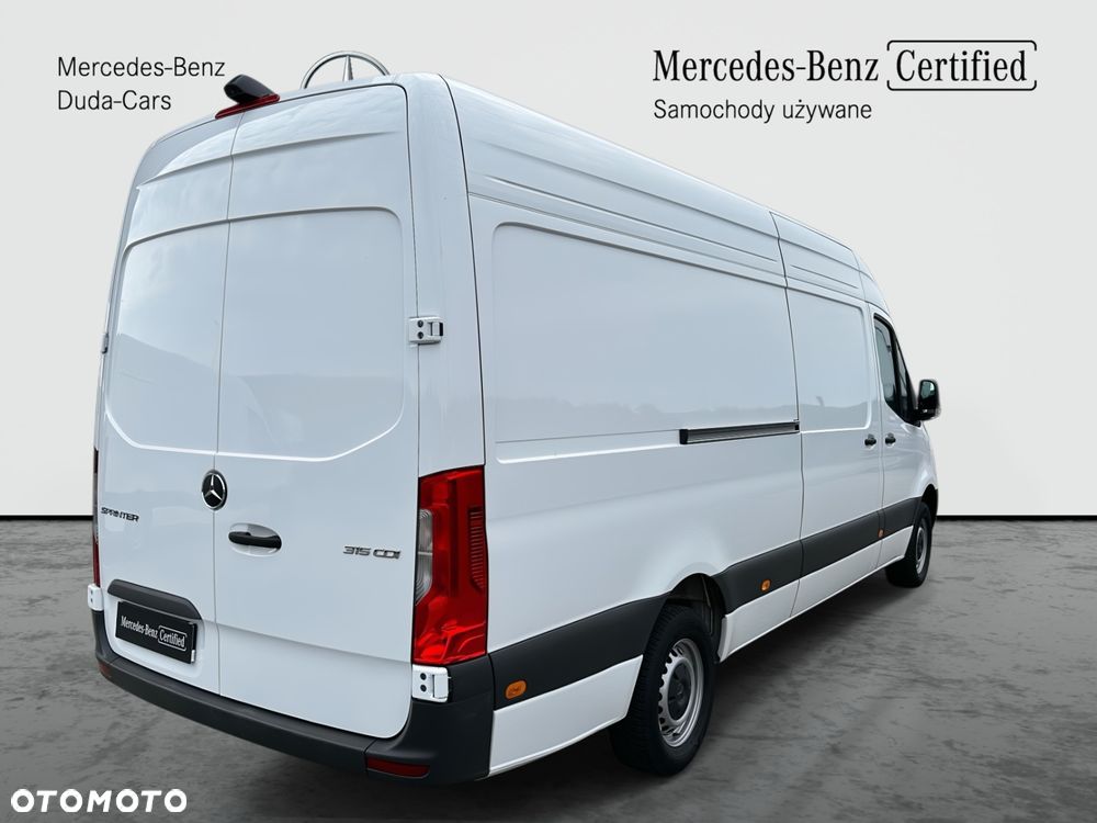 Mercedes-Benz Sprinter - 5