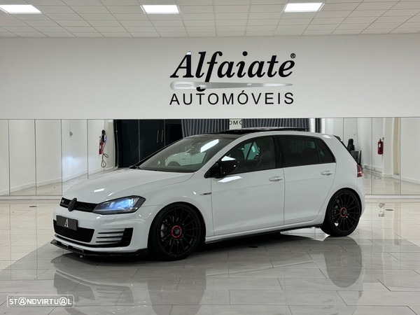 VW Golf 2.0 TDI GTD DSG