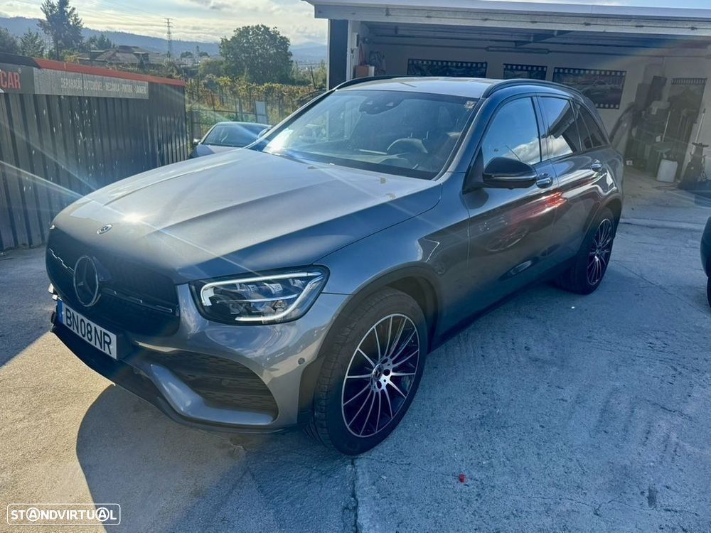 Mercedes-Benz GLC 300 e 4Matic - 11