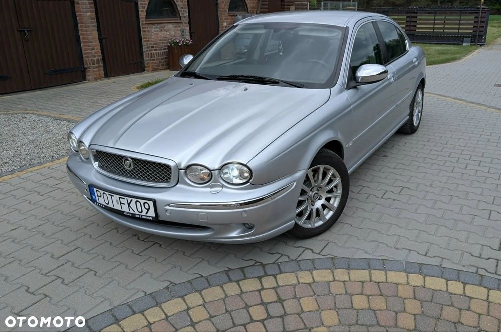 Jaguar X-Type - 1