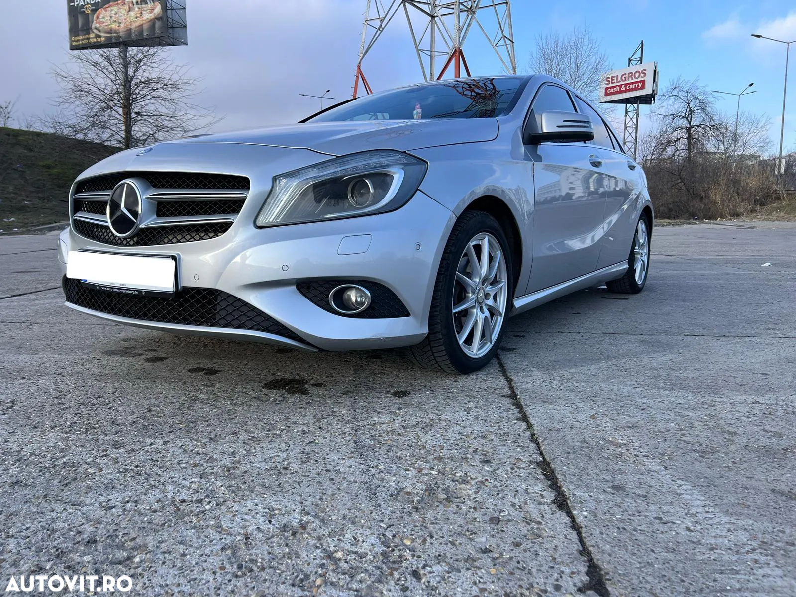 Mercedes-Benz A 200 (BlueEFFICIENCY) 7G-DCT Urban - 4