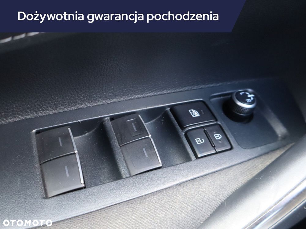 Toyota Corolla - 17