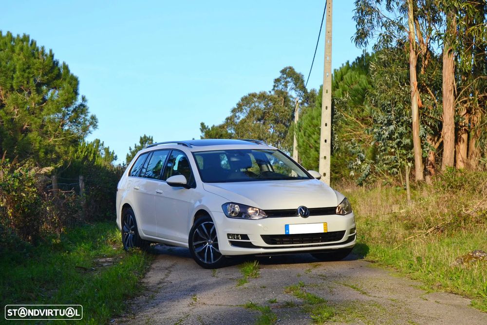 VW Golf Variant 1.6 TDi Highline DSG - 2
