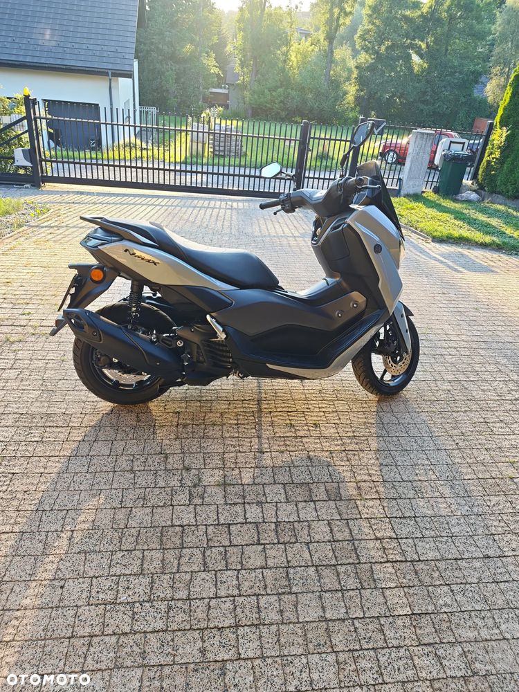 Yamaha NMAX - 2