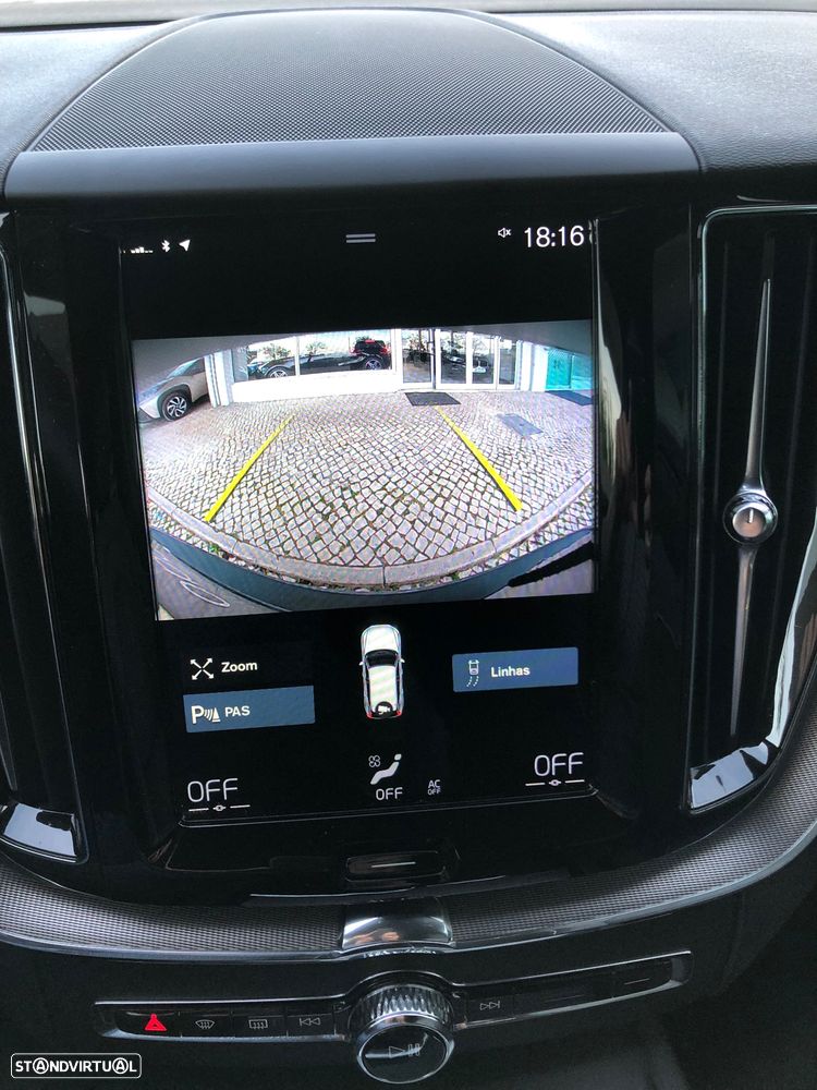 Volvo XC 60 2.0 T6 PHEV R-Design AWD - 22