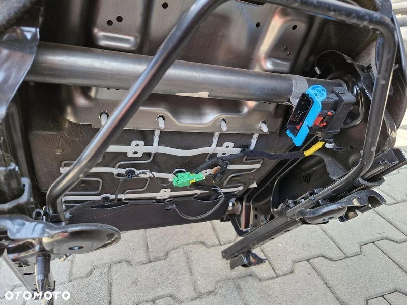 FIAT 500X FOTEL KIEROWCY LEWY PRZÓD PRZEDNI PÓŁSKÓRA UK - 14