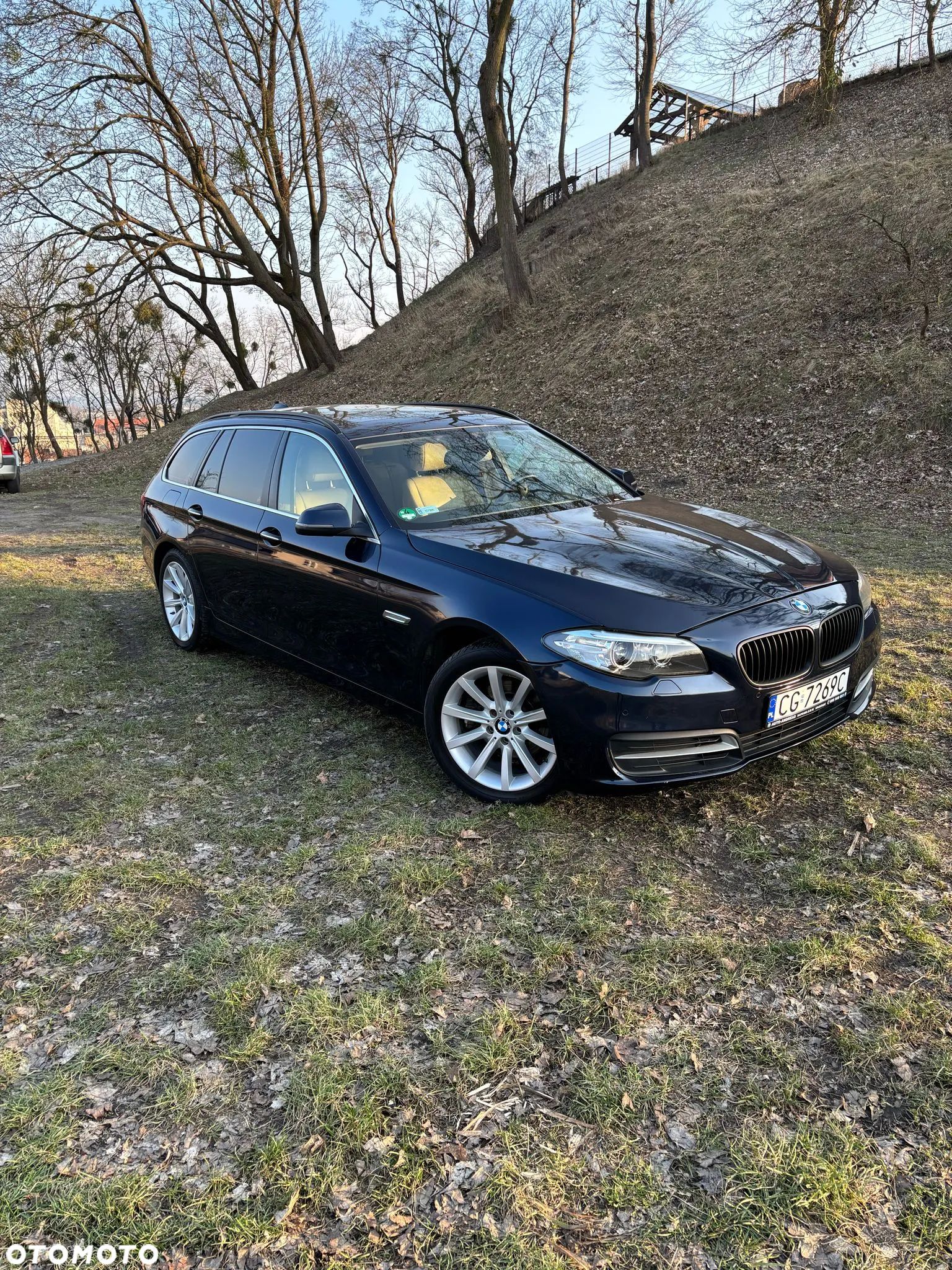 BMW Seria 5 520d xDrive Touring - 1