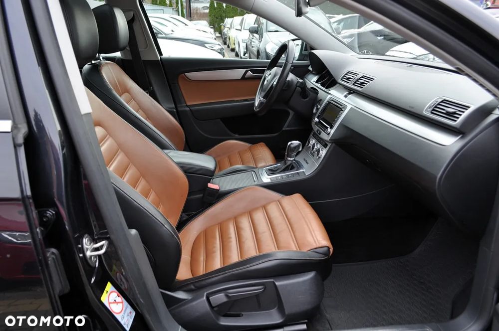 Volkswagen Passat Alltrack 2.0 TDI 4Mot DSG - 35