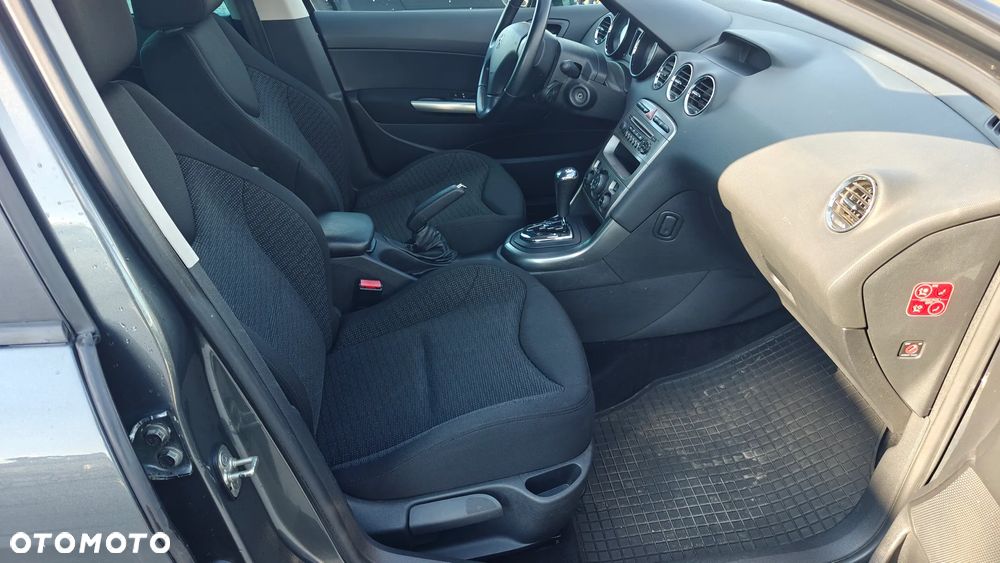Peugeot 308 - 18