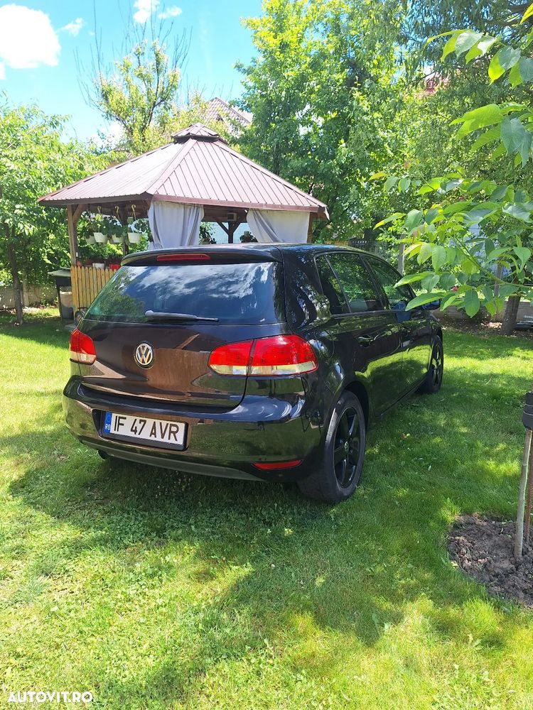 Volkswagen Golf 1.6 TDI DPF 4Motion Comfortline - 4