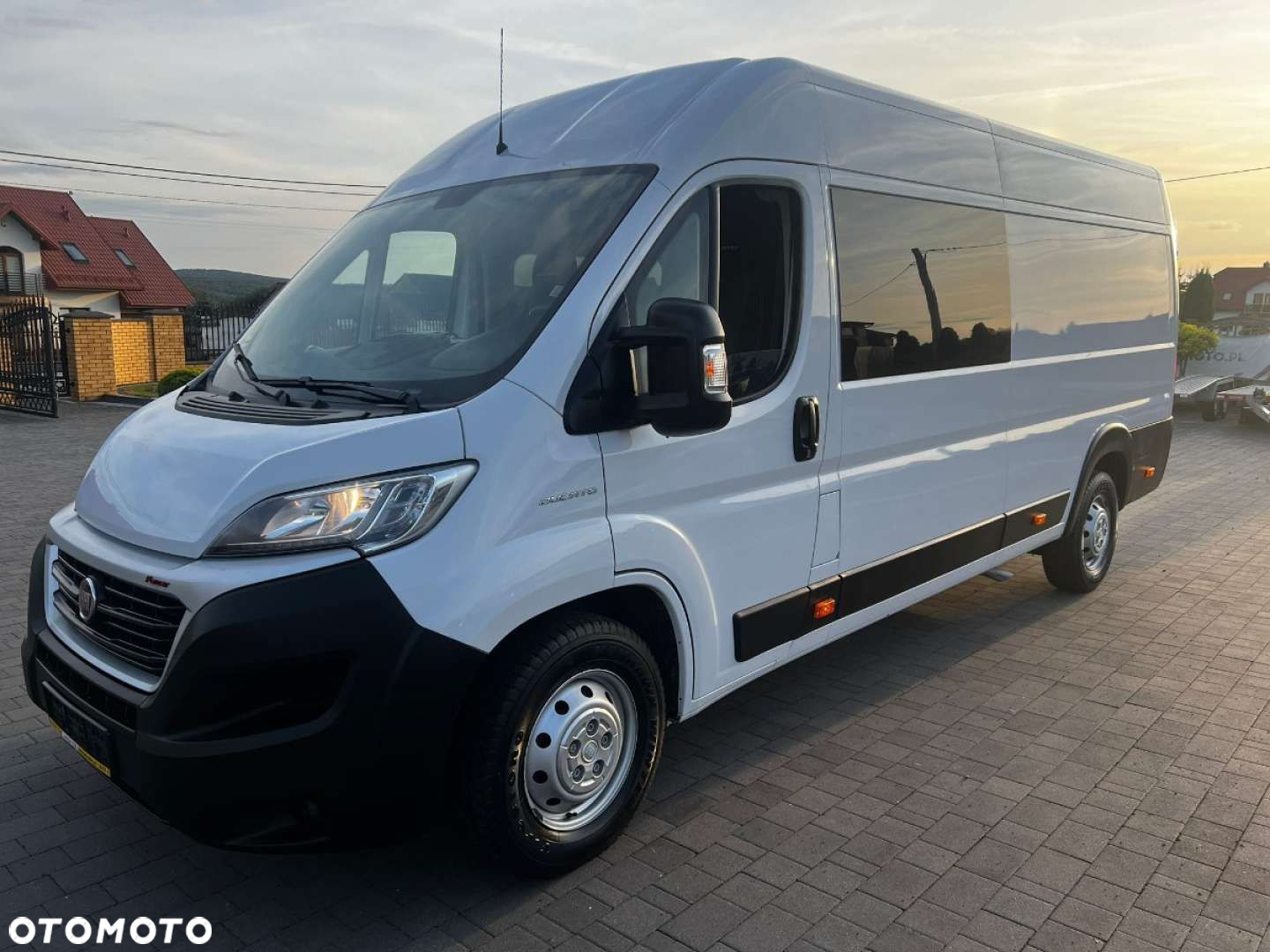 Fiat Ducato Max Brygadowy 7-osobowy 2.3 180ps. - 2
