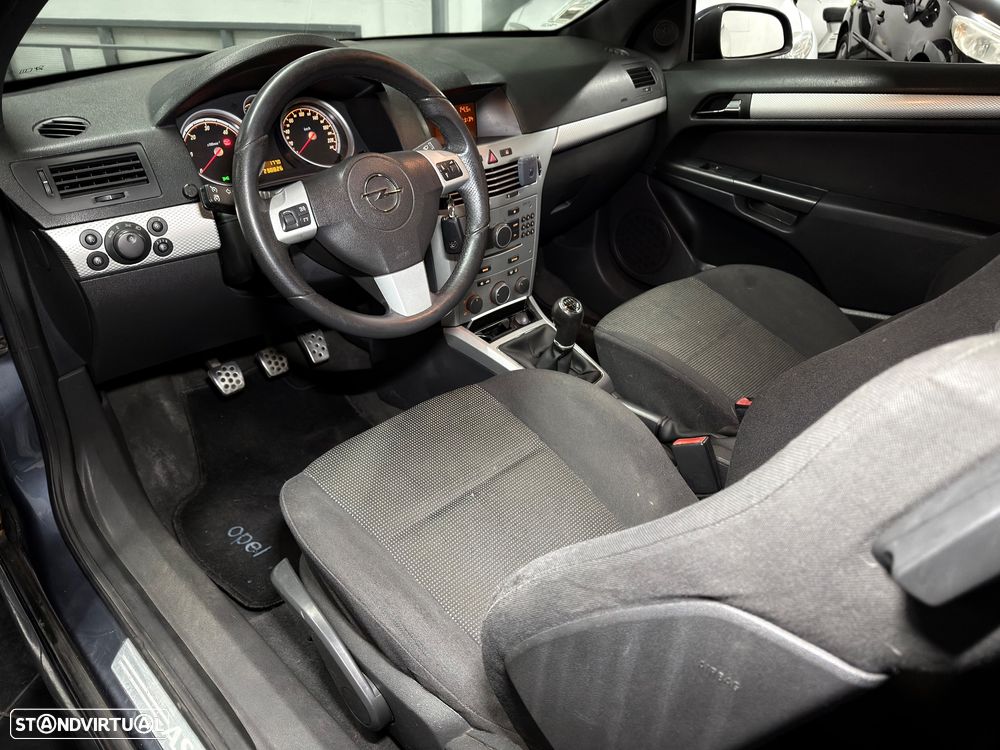 Opel Astra GTC 1.7 CDTI DPF Sport - 13