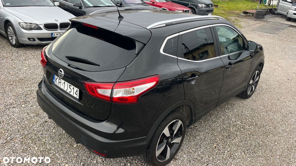 Nissan Qashqai - 23