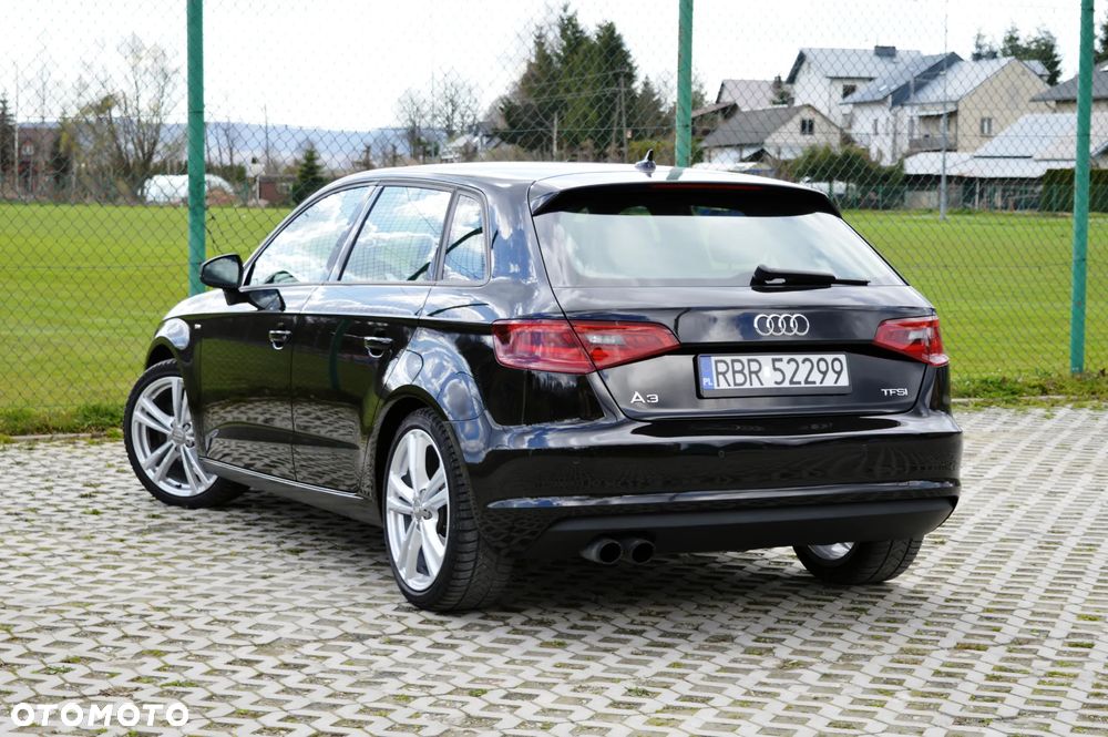 Audi A3 Sportback - 11