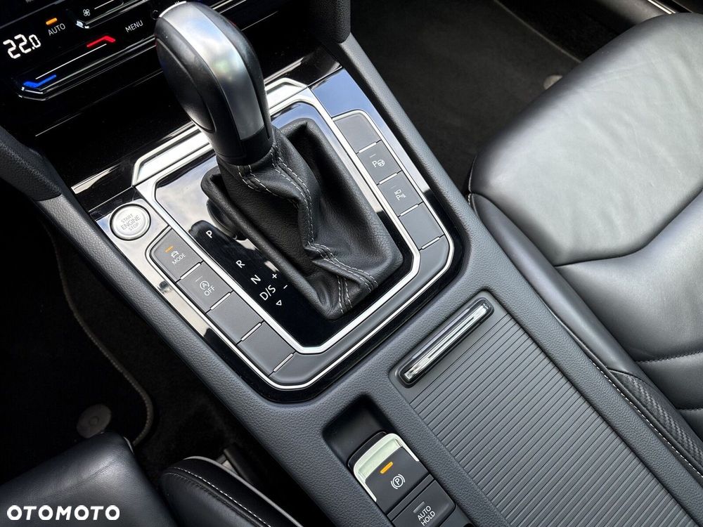 Volkswagen Arteon 2.0 TDI 4Motion R-Line DSG - 23