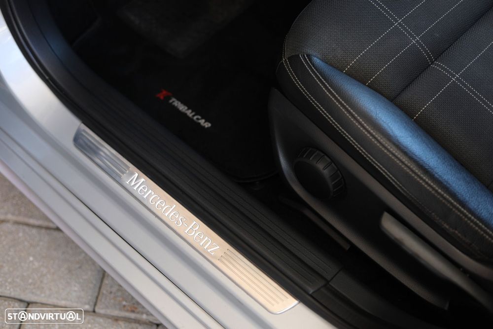 Mercedes-Benz A 180 d Urban - 19