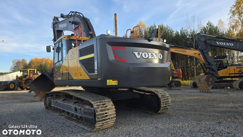 Volvo Ec300 - 19