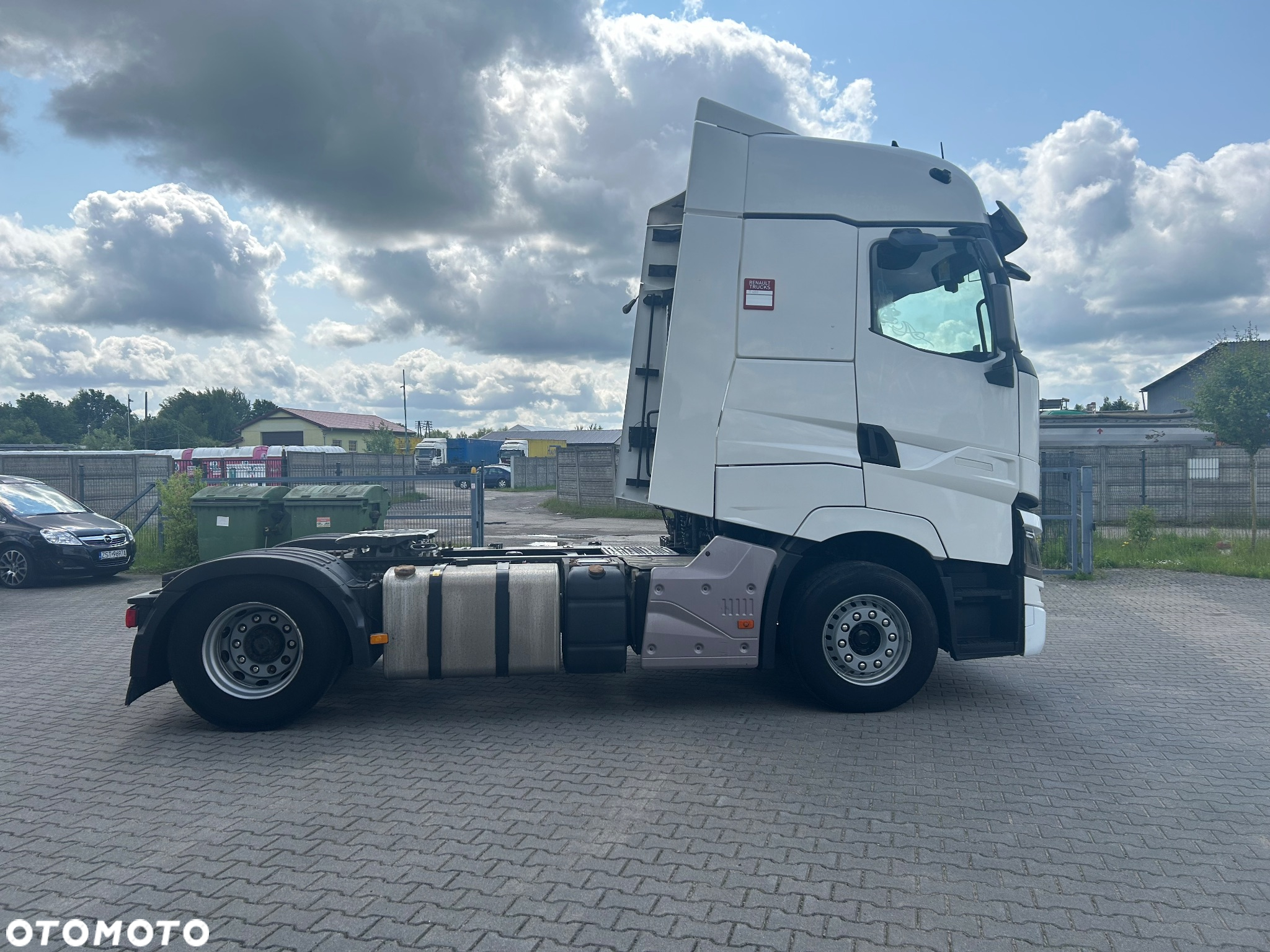 Renault T 480 - 9