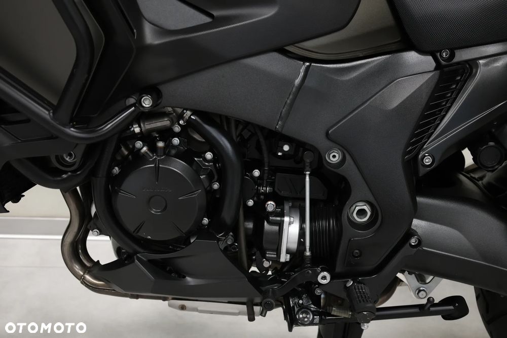 Honda VFR - 38