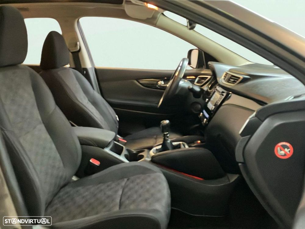 Nissan Qashqai 1.2 DIG-T Acenta Connect - 16